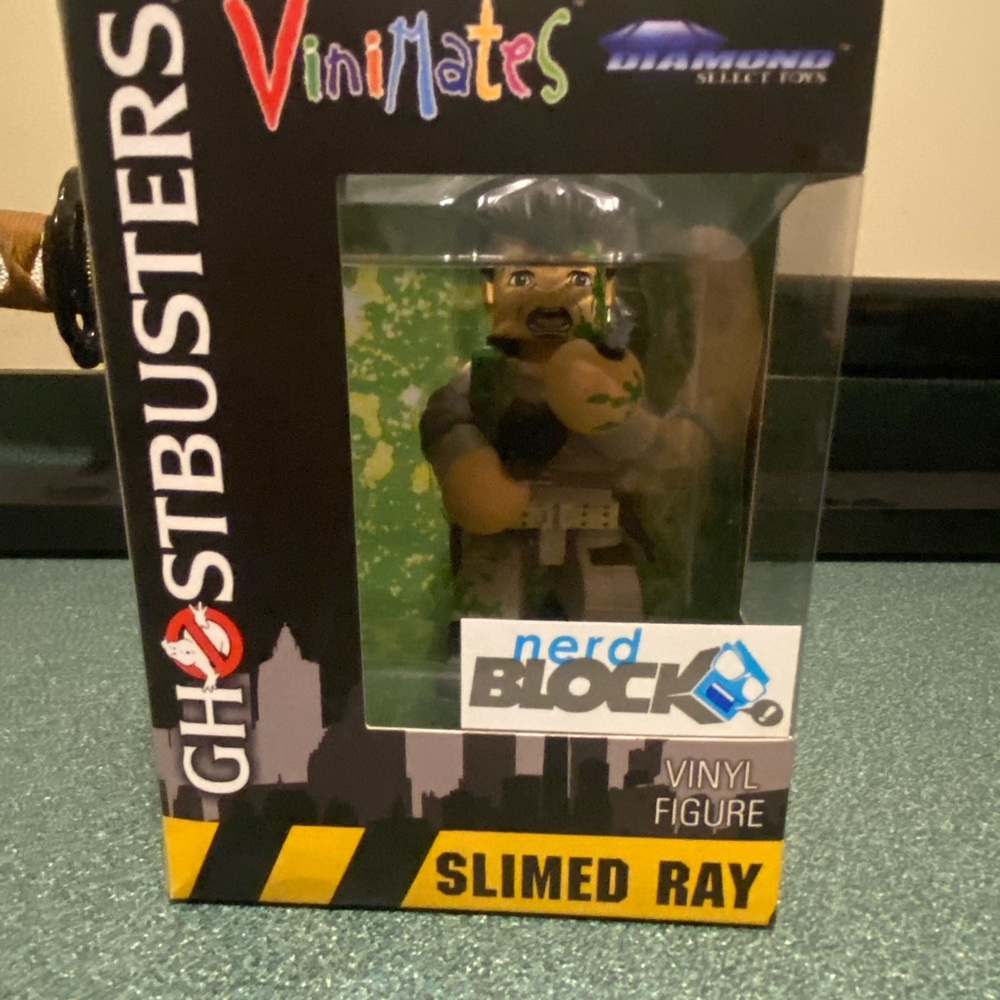 Ghostbusters Slime Ray Vinyl Figure